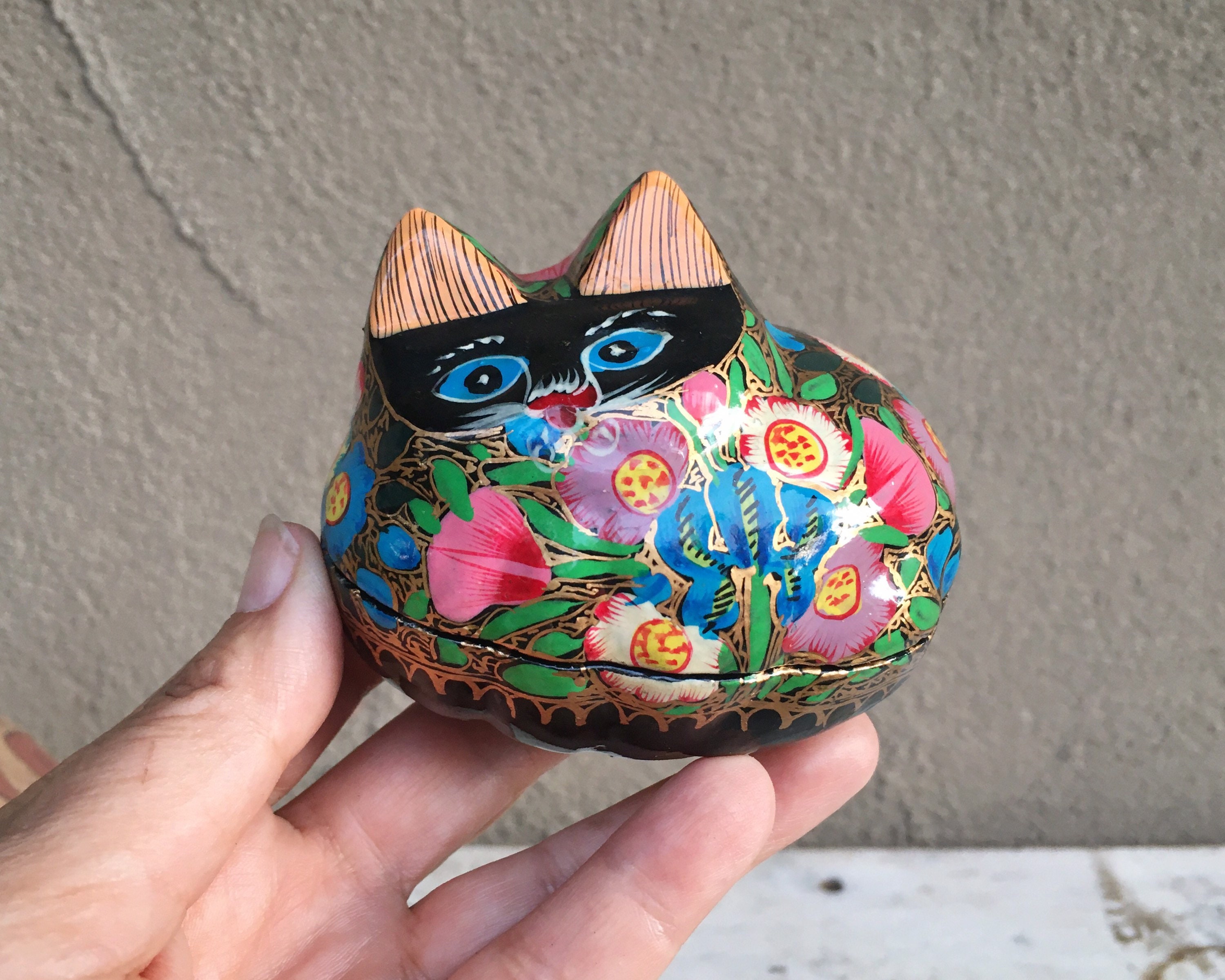Small Black Floral Paper Mache Cat Box with Lid and Bottom for Small Object  Storage, Folk Art