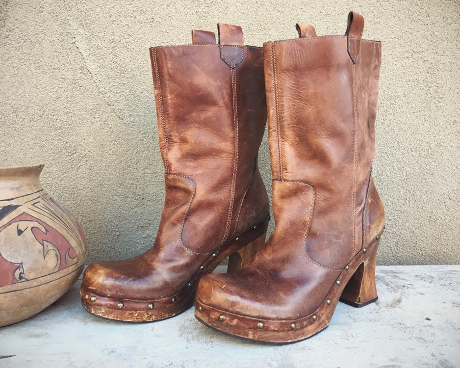 Vintage Women's Size 9 MIA Chunky 