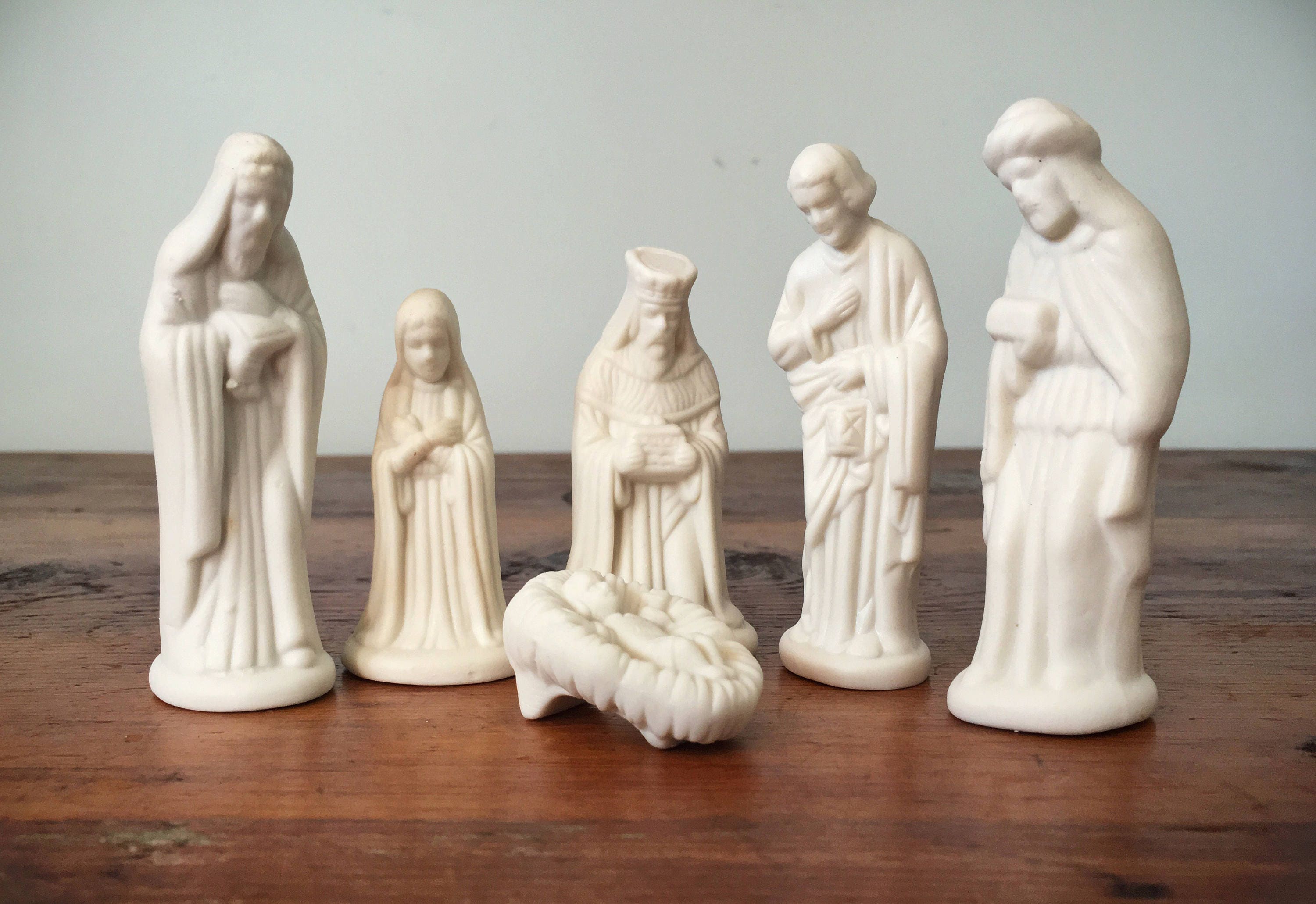 Vintage Nativity set in original boxsix piece bisque porcelain Made in Taiwan Nativity scene