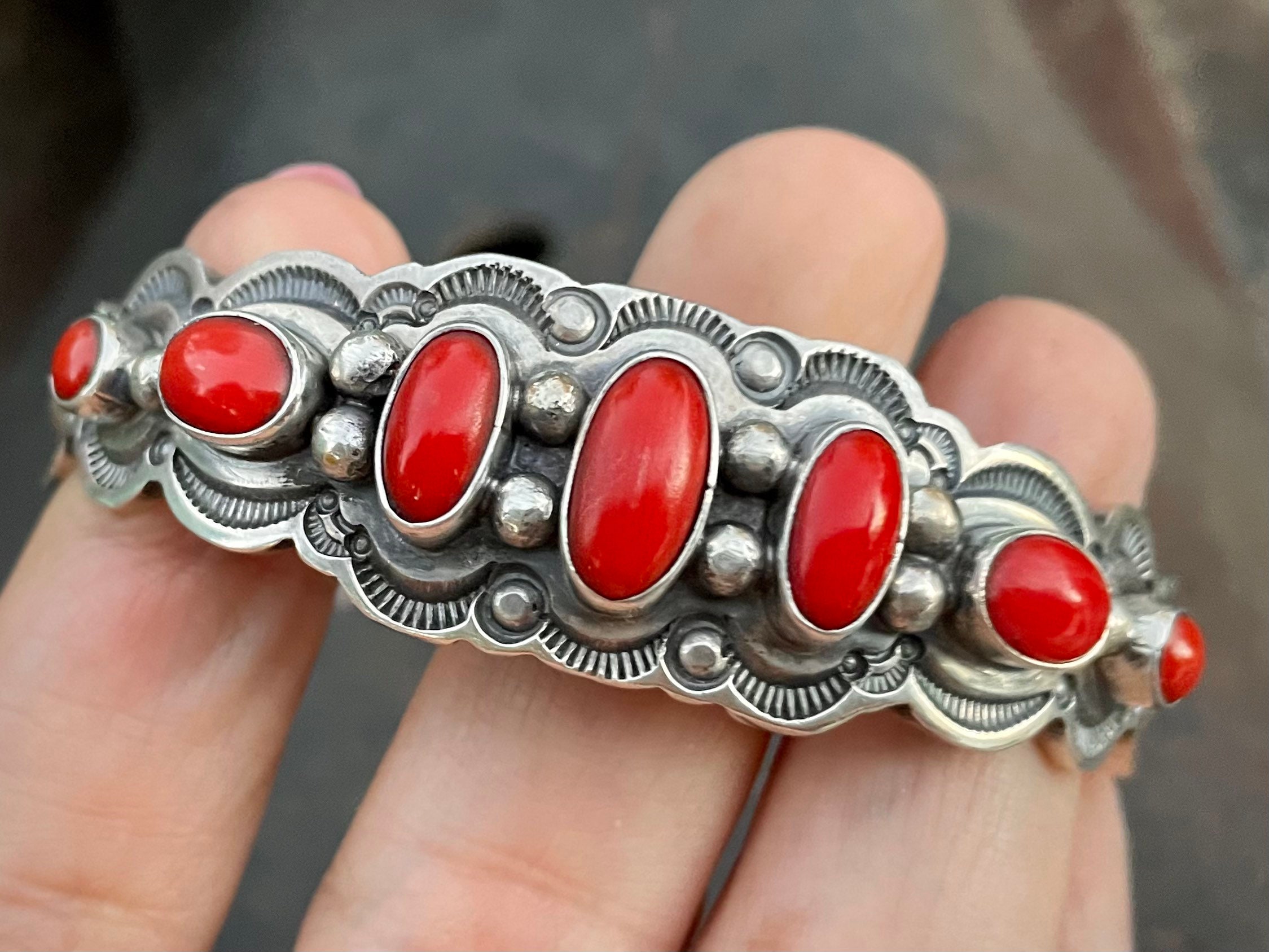Indian jewelry WallaceYazzie jr 作品 Wallace Yazzie Jr - Etsy