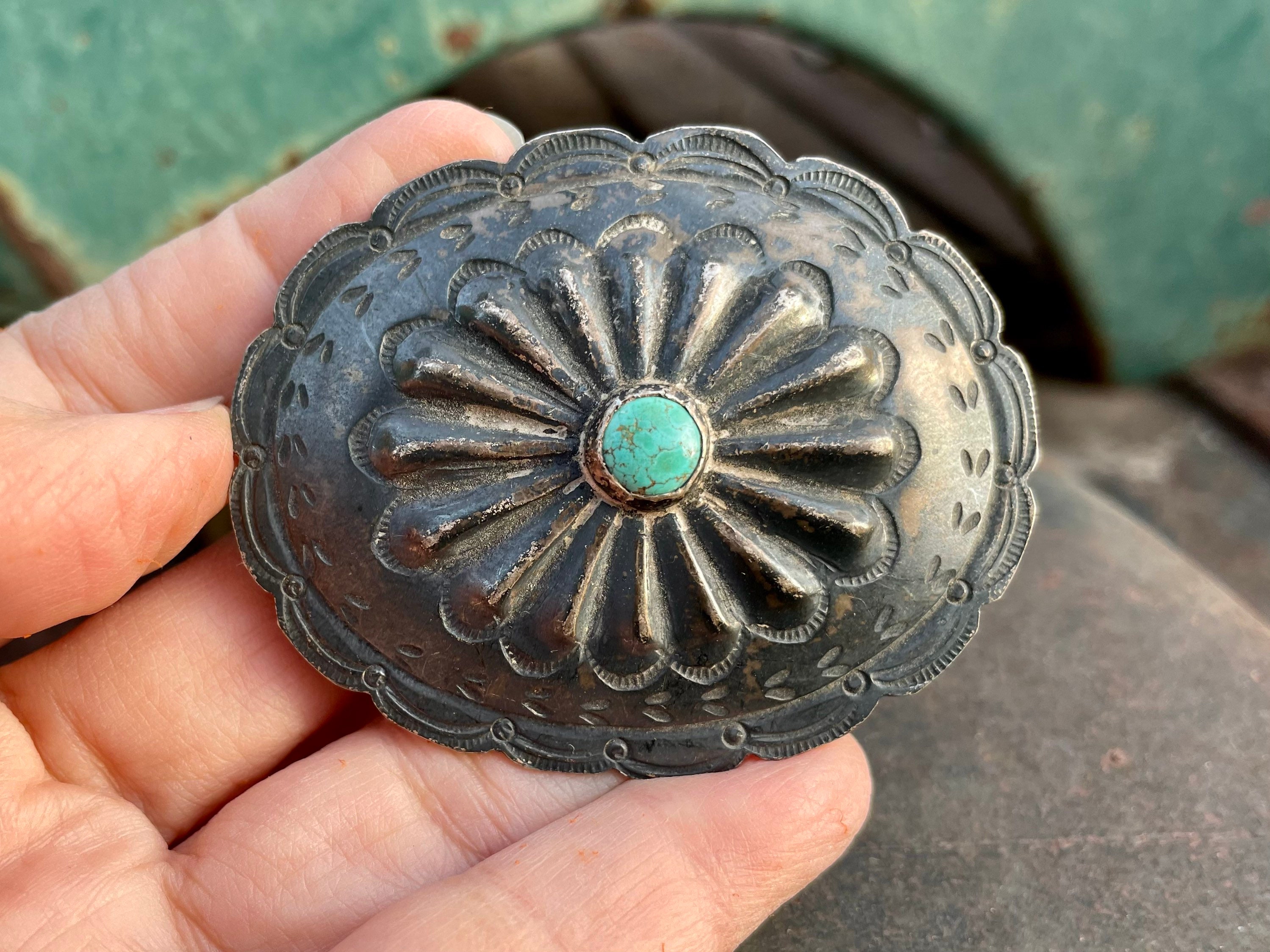 Old And Detailed!! Vintage Native American Navajo Repoussed Sterling Silver Concho Belt Old And Detailed!! Vintage Native American Navajo Repoussed Sterling Silver Concho Belt