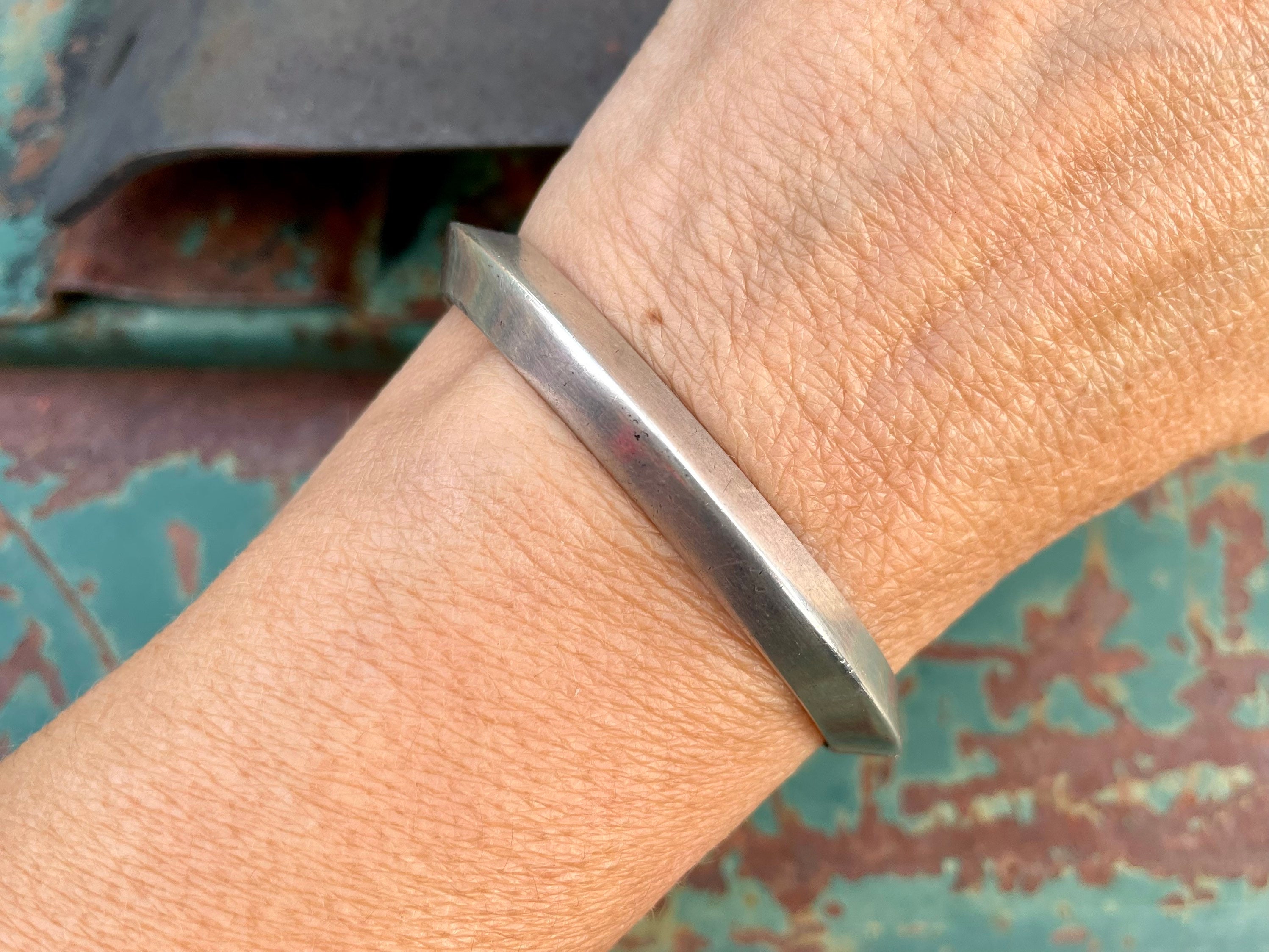 Oldest Slanted Turquoise Bracelet Vintage Native American Navajo Sterling Silver Oldest Slanted Turquoise Bracelet Vintage Native American Navajo Sterling Silver