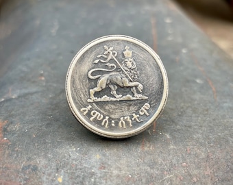 Vintage Ethiopian Lion of Judah Coin Ring in Sterling Silver Bezel, Size 8, Rastafari Jewelry