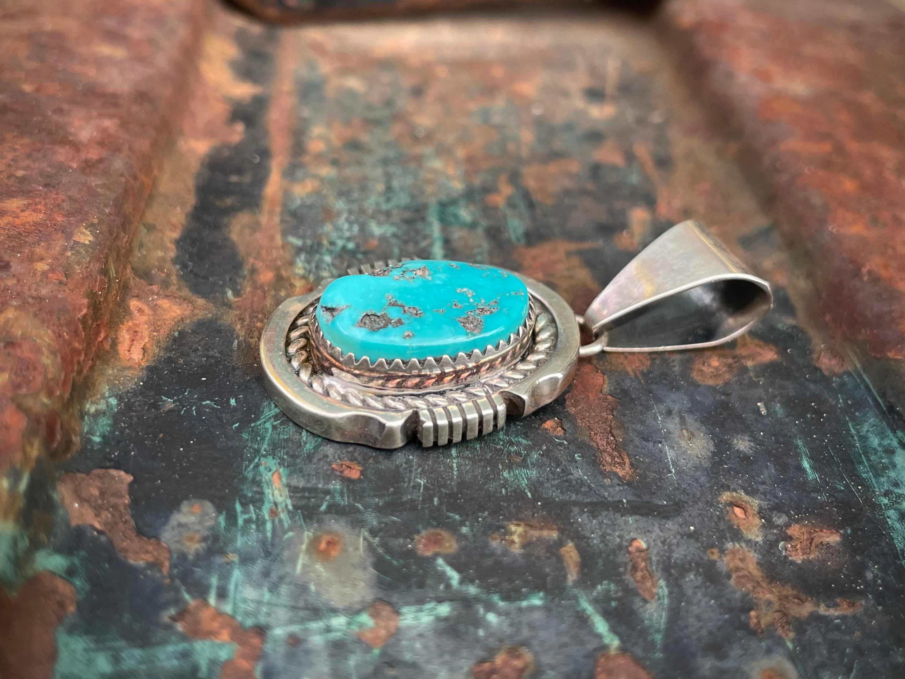 Important Raymond Bennett Vintage Native American Navajo Turquoise Sterling Silver Bracelet Important Raymond Bennett Vintage Native American Navajo Turquoise Sterling Silver Bracelet
