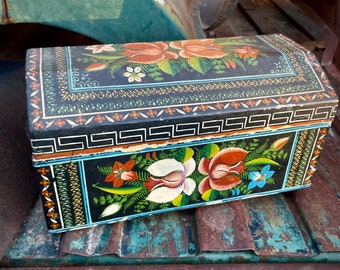Large Distressed Vintage Mexican Lacquer Painted Wood Box with Floral Design, Mexican Folk Art