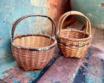 Two Vintage Miniature Country Baskets w/ Handle Approx 3" Dia, Folk Art Americana Style