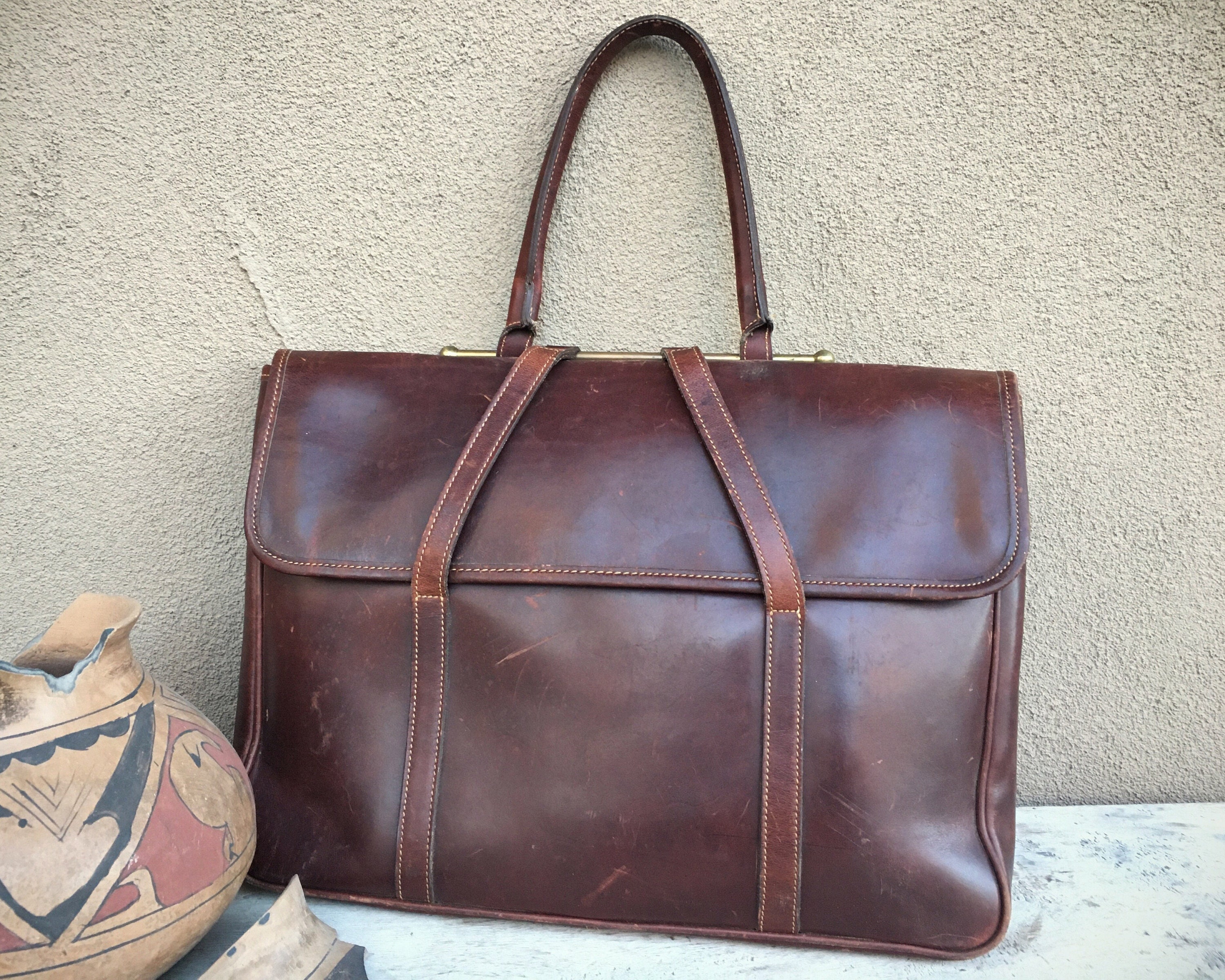 Levenger Brown Leather Made In England Single Handle Carry Slim Briefcase Vintage Laptop Bag