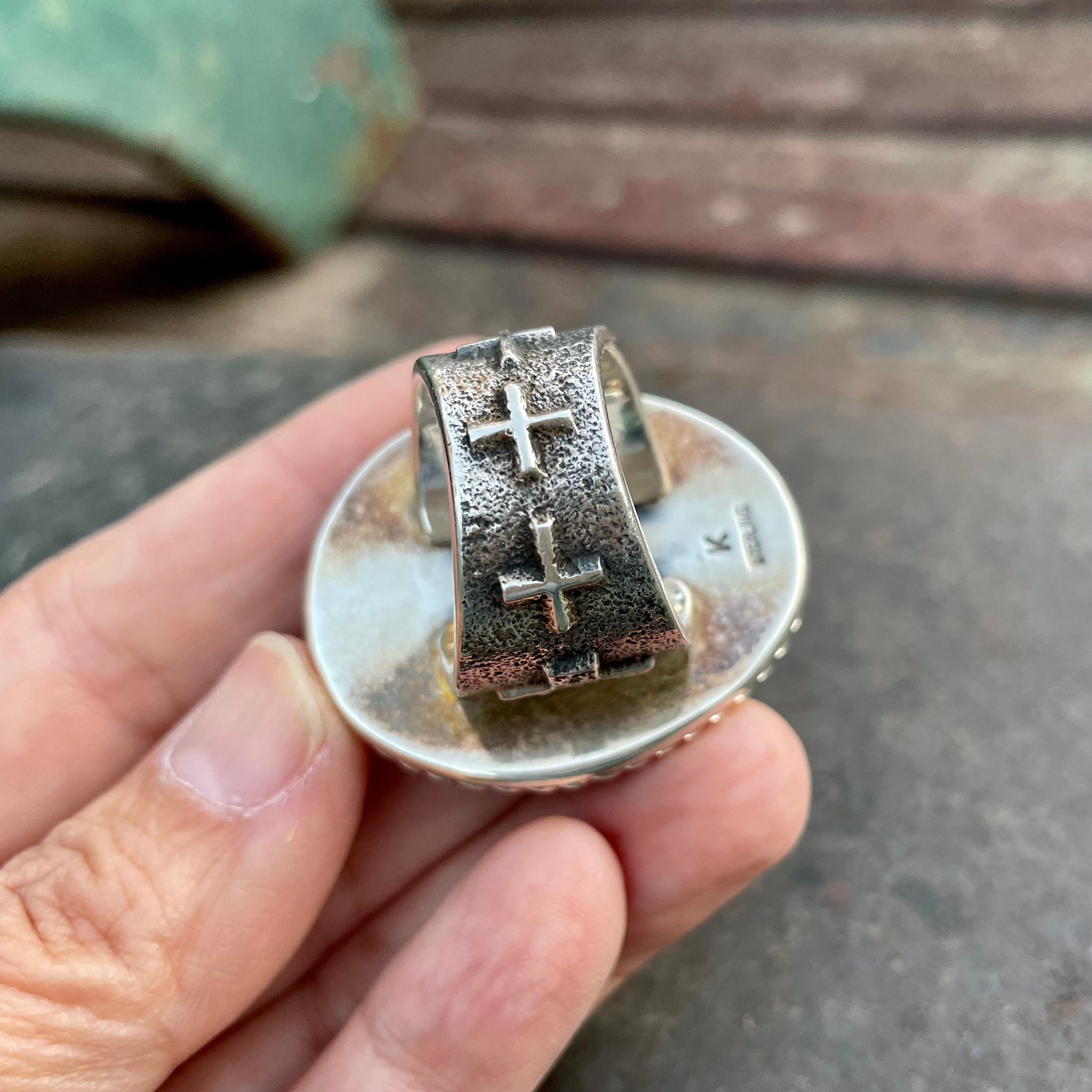 Huge Important Aaron Anderson Tufa Casted Native American Jewelry Silver Bracelet Huge Important Aaron Anderson Tufa Casted Native American Jewelry Silver Bracelet