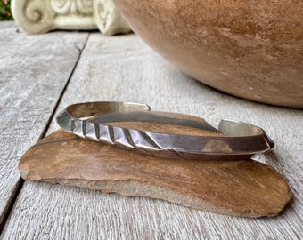 Older Narrow Carinated Stamped Ingot Silver Bracelet Size 7, Navajo Style