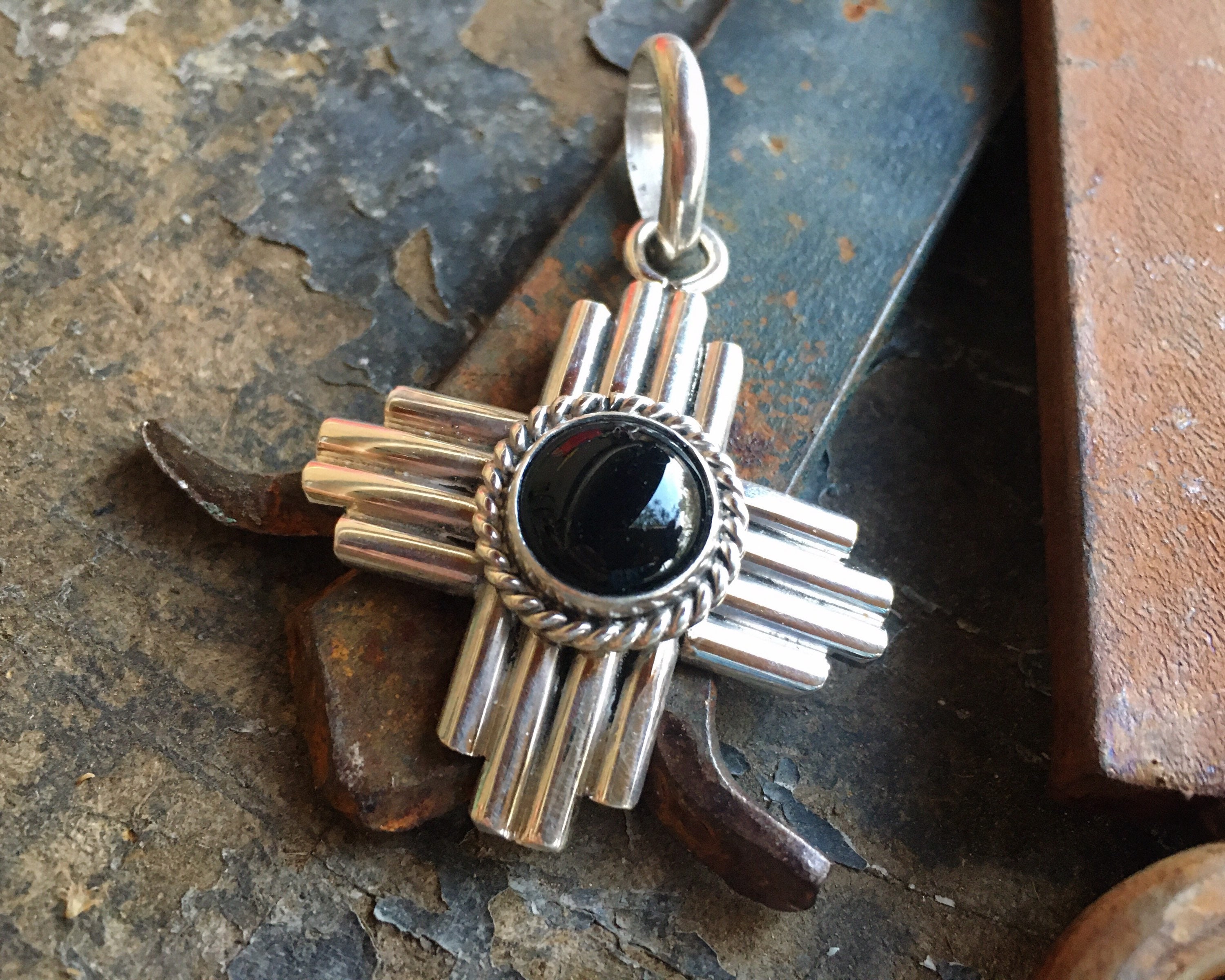 Zia symbol necklace online