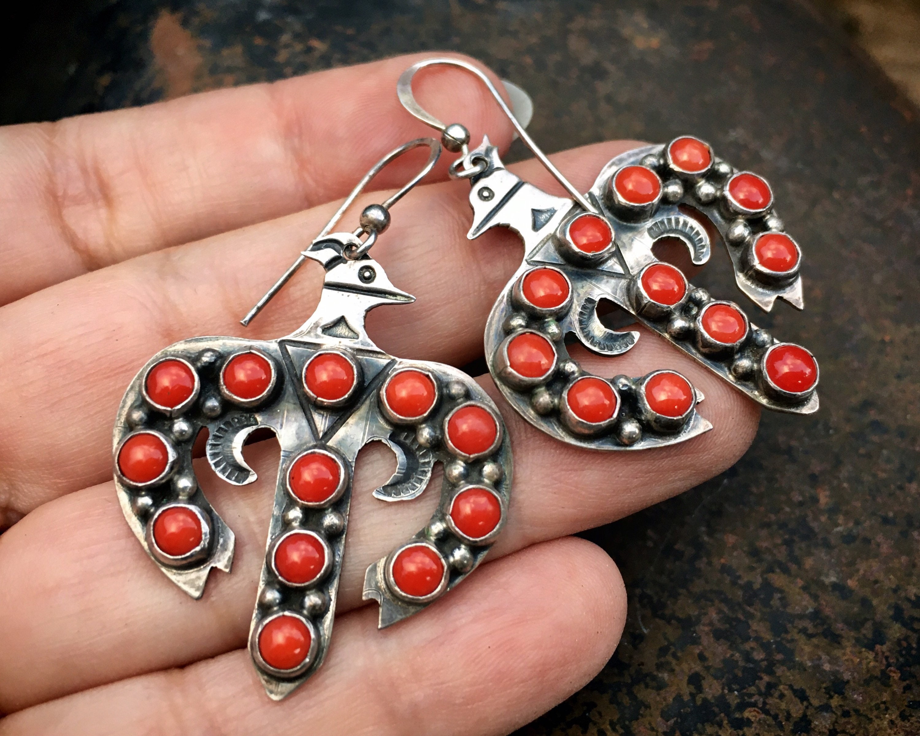 Best Snake Eyes Coral Zuni Native American Sterling Silver Earrings Best Snake Eyes Coral Zuni Native American Sterling Silver Earrings