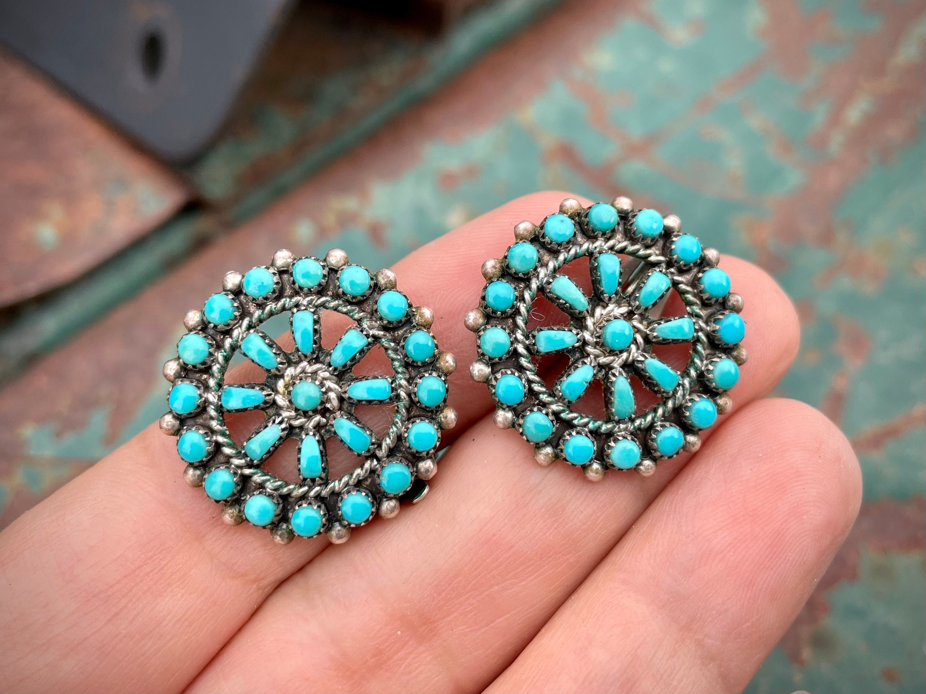 Elegant Vintage Native American Navajo Old Kingman Turquoise Sterling Silver Earrings Old Elegant Vintage Native American Navajo Old Kingman Turquoise Sterling Silver Earrings Old