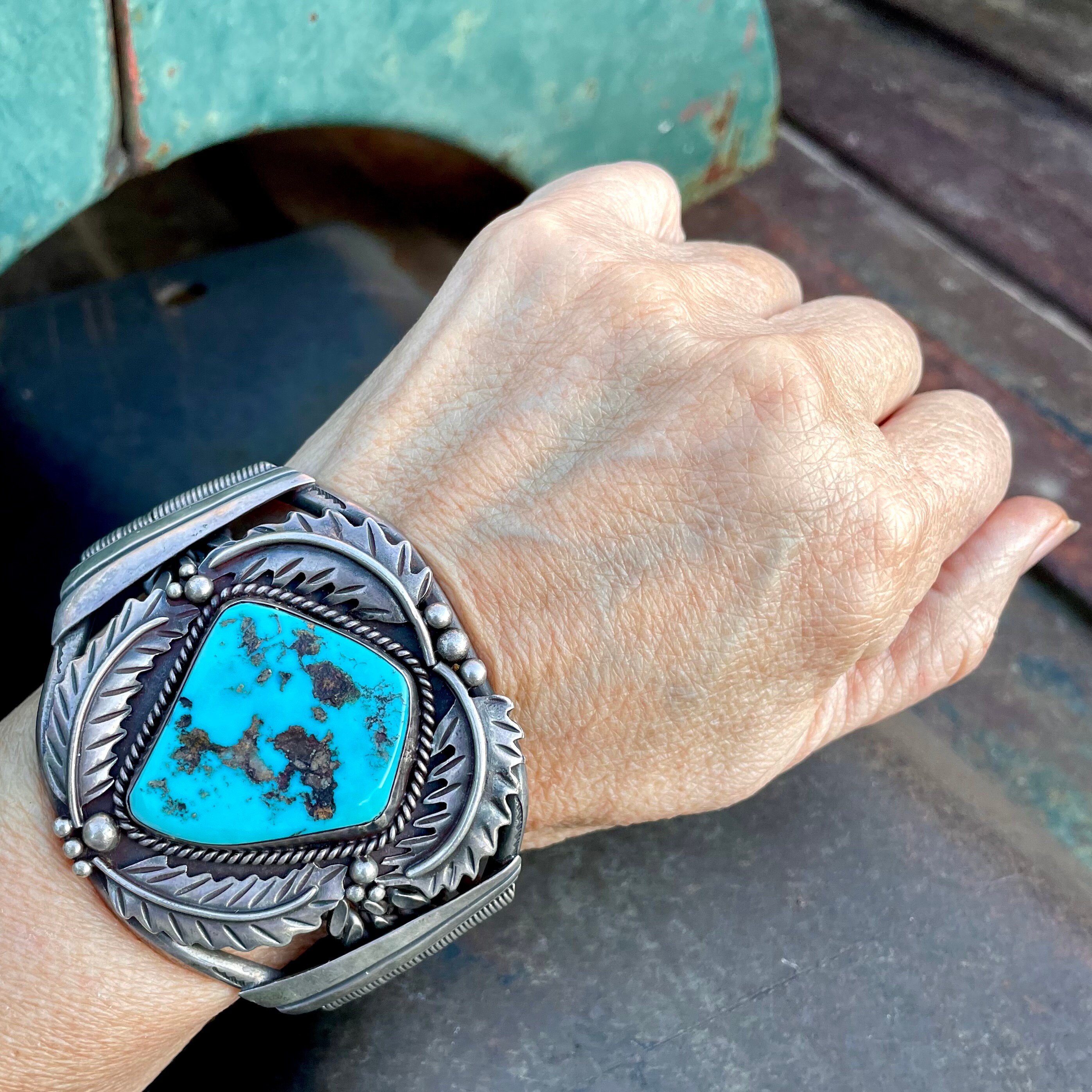 For Large Wrist Huge Vintage Native American Navajo Turquoise Sterling Silver Flank Bracelet For Large Wrist Huge Vintage Native American Navajo Turquoise Sterling Silver Flank Bracelet
