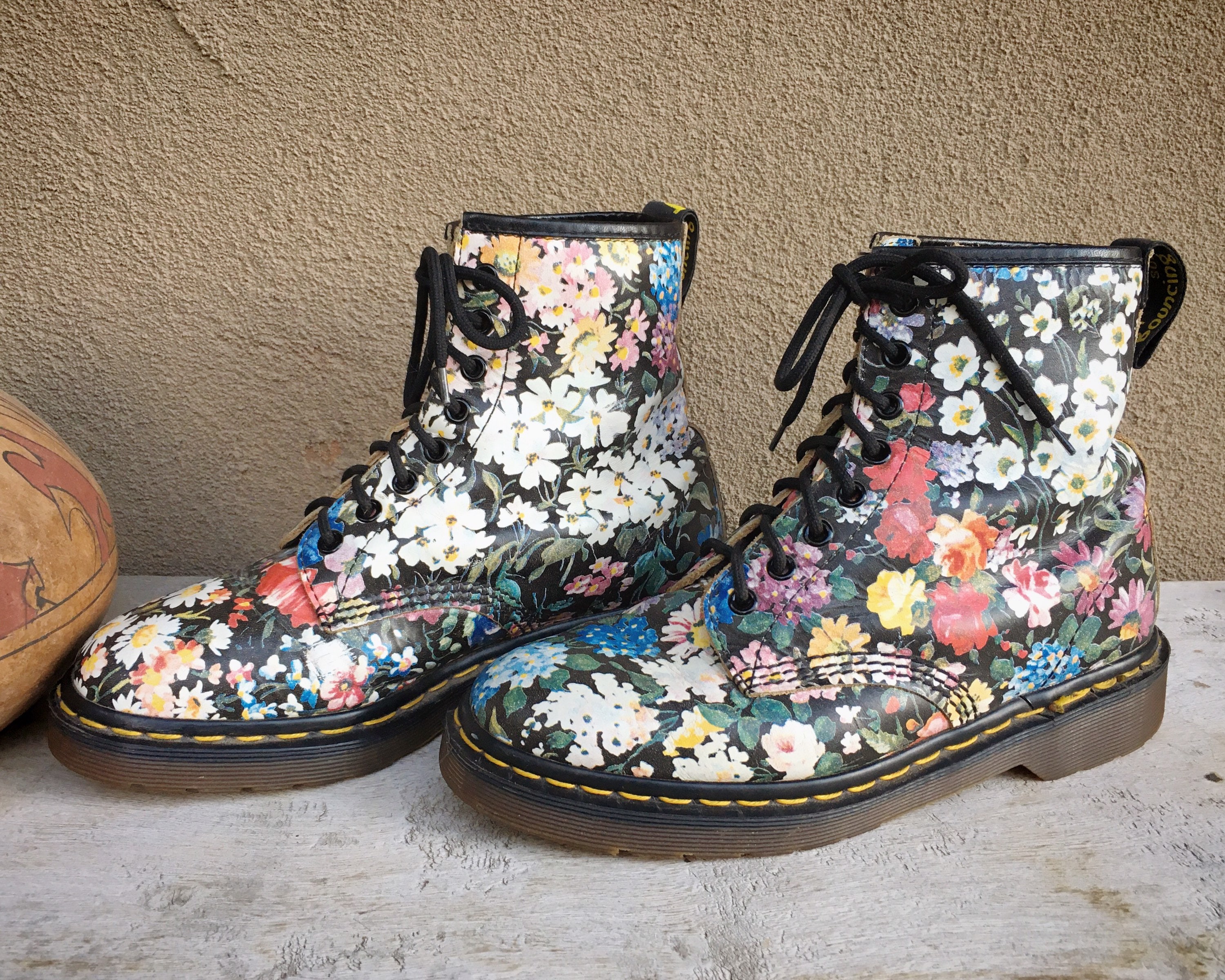 Made in England Dr Martens Boots Floral Design The Original Size Rubbed ...