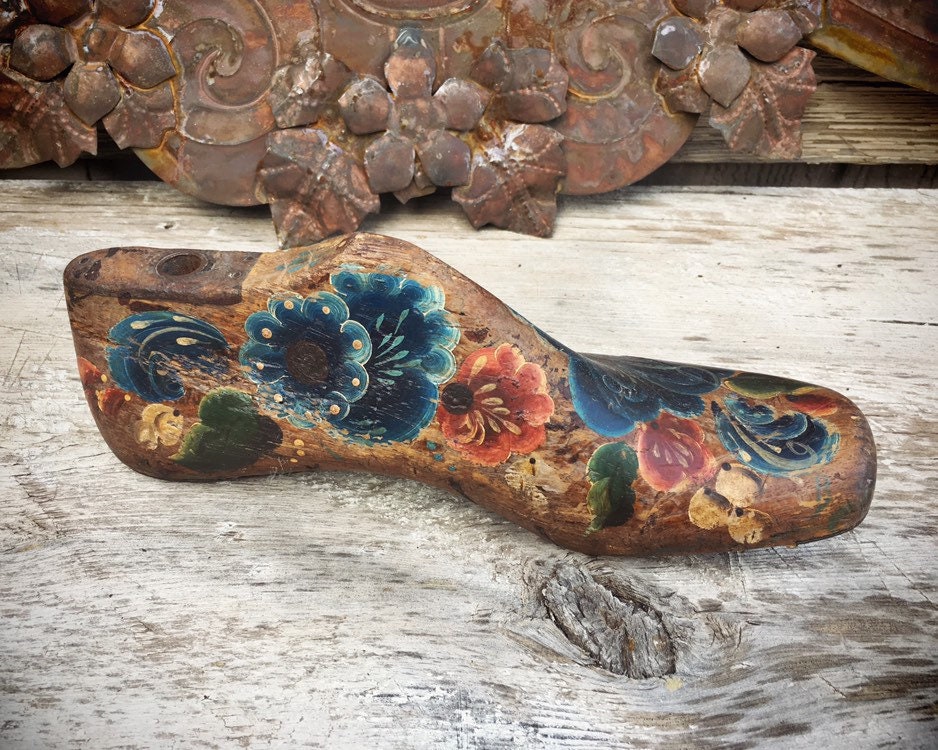 Vintage Hand Painted Wooden Shoe Mold, Modern Rustic Home Decor