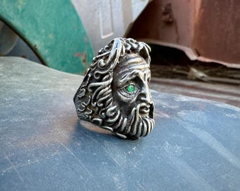 Vintage Sterling Silver Zeus Ring Approx Size 11, Emerald Chip Eyes, Greek Mythology