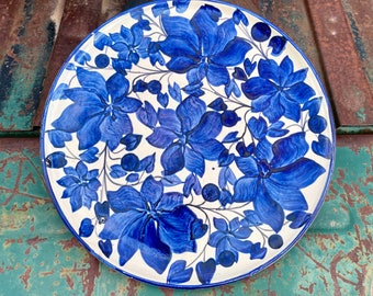 Vintage Mexican Pottery Plate Wall Hanging Blue and White Oaxacan Drip Ware, 11" Diameter