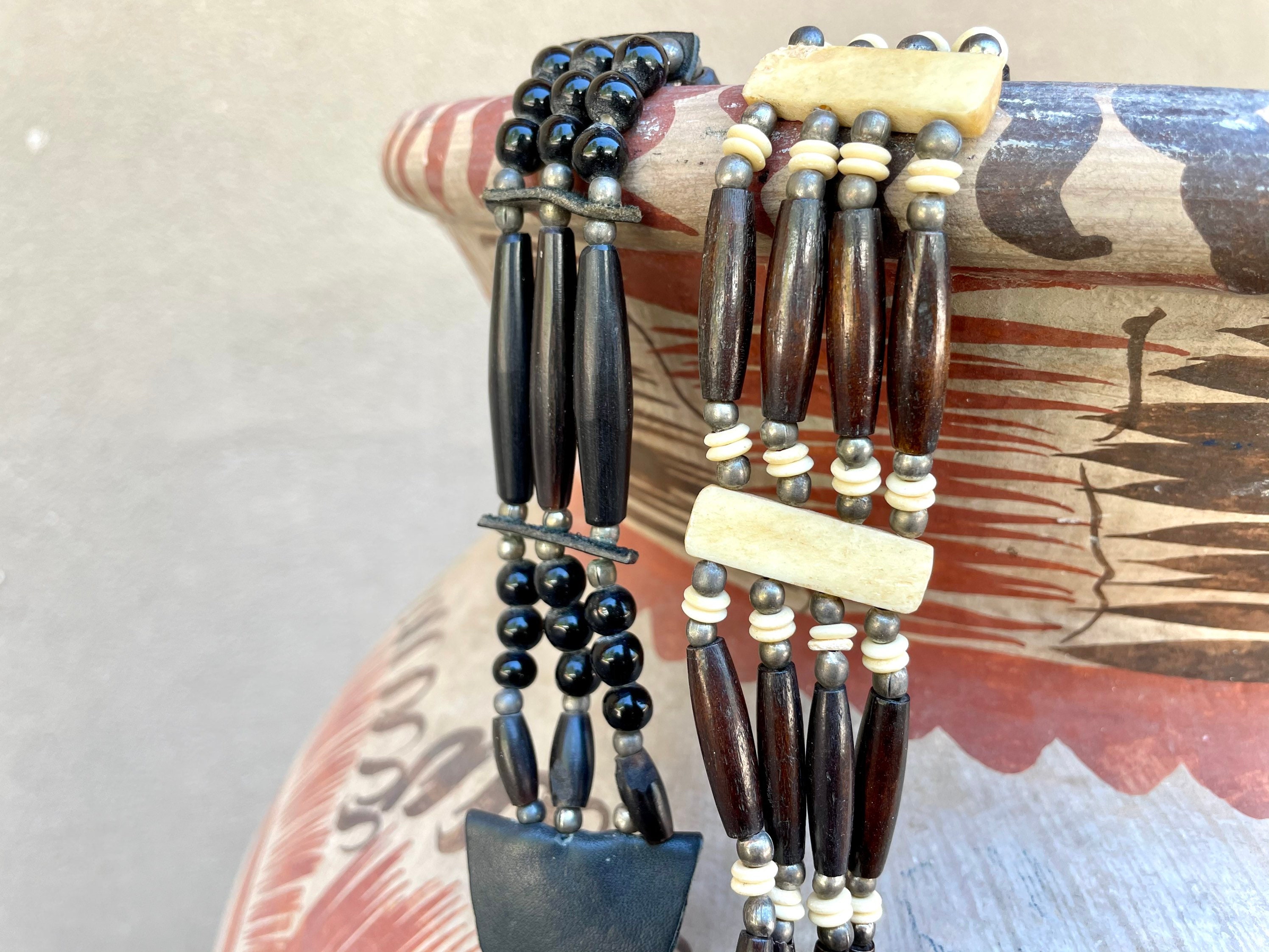 Hairpipe choker shop