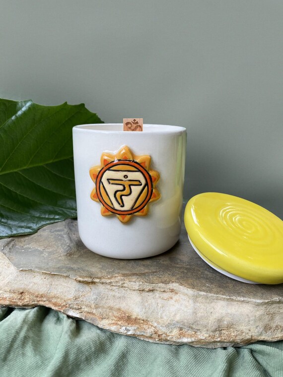 Handmade Solar Plexus Chakra Soy Candle: Ceramic Aromatherapy, Wooden Wick