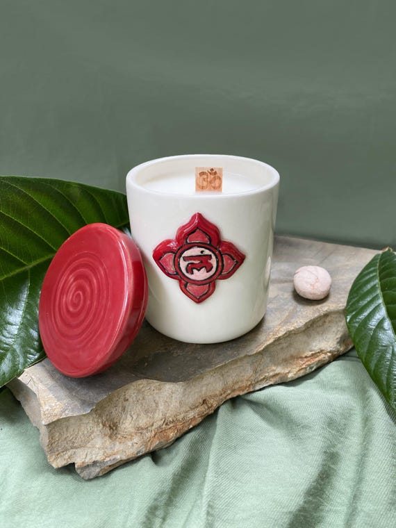 Handmade Root Chakra Soy Candle: Red Ceramic Lid, Wooden Wick