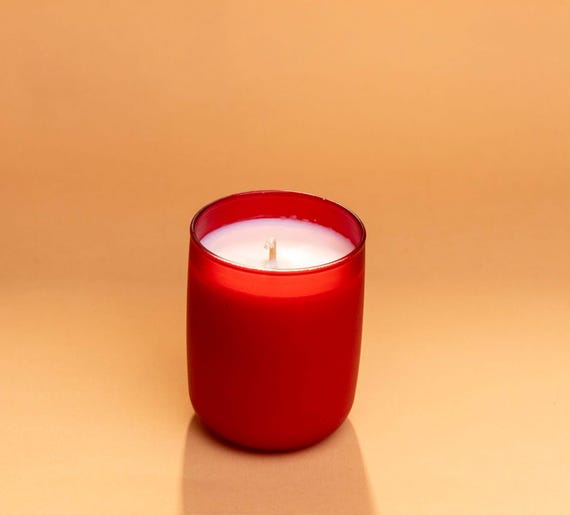 Handmade Red Soya Wax Aromatherapy Candle: Stress Relief, Cozy Home Decor