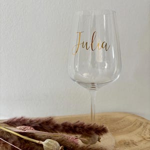 Personalized wine glass with name | Glass with custom text | Personalized gift | Birthday | Bachelorette party | Wedding | Gift idea