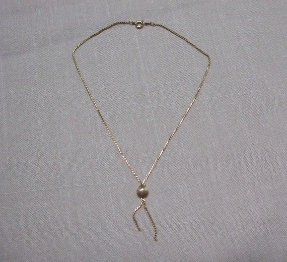 Items similar to Vintage Clam Shell Necklace, Delicate with Gold Finish ...