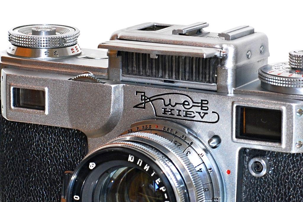 ヴィンテージ KIEV-4 レンジファインダーカメラ、ソ連製 Jupiter-8 m 2