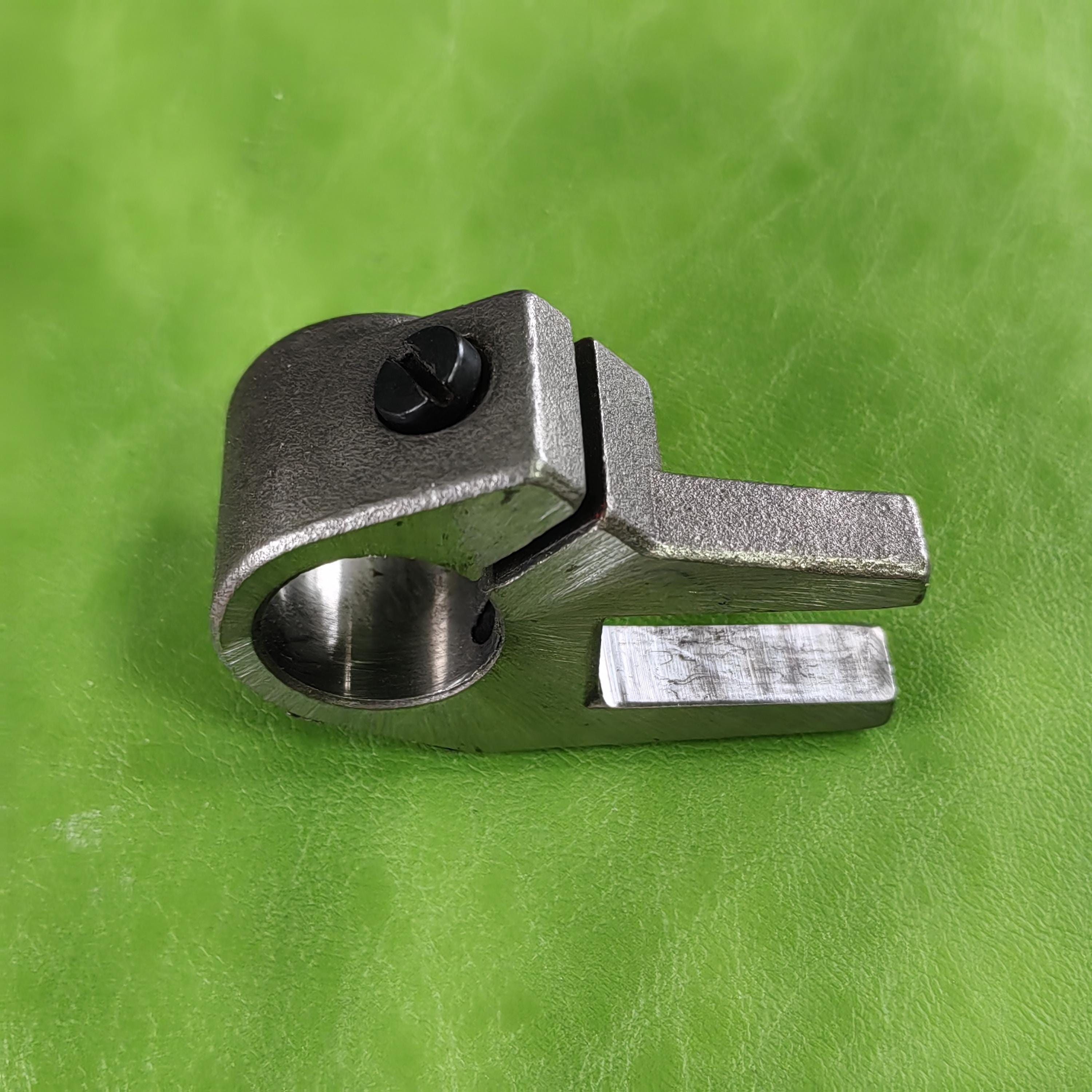 Yuki　① JUKI Sewing Machine Driving Shaft Crank Assembly #229-15359 - Etsy