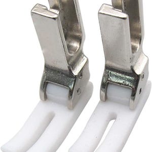 2 pz. #T35 Piedino premistoffa in Teflon Universale per Juki Brother Singer Consew Pfaff Durkopp e tutte le marche di macchine da cucire industriali