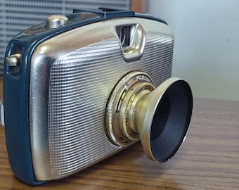 Vintage 1950,s Welta Orix Pentacon Penti 35mm Half Frame Compact Film Camera in Genuine Leather Case . SERVICED ! WORKS  PERFECTLY !