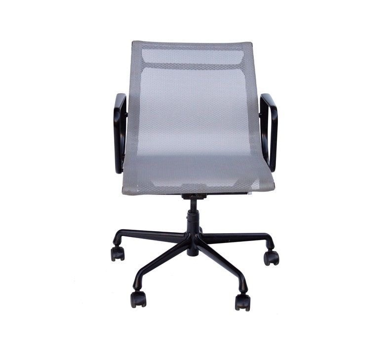 Eames Task Chair - ping