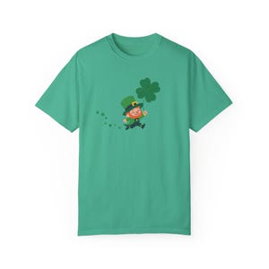 St. Patrick&#39;s Day Unisex T-shirt, Shamrock Tee, Green Clover Shirt, Irish Holiday Top, Men Women Apparel