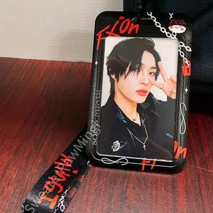 Portafoto Ateez e cordino, portafoto Toploader per PC Album - MINGI VER