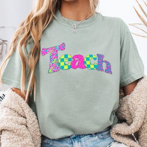 Koszulka dla nauczyciela Comfort Colors®, uroczy prezent dla nauczyciela, Groovy Teacher Tee, koszulka dla nauczyciela, prezent z okazji docenienia nauczyciela, koszulka z powrotem do szkoły