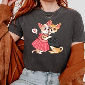 Chihuahuas Love Shirt, Cute Chihuahuas Dog Shirt, Chihuahuas Shirt, Funny Dog Shirt, Dog Mom Shirt, Pet Lover Gift, Comfort Colors Shirt
