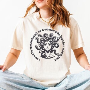 Camiseta feminista, no me recordarán como una mujer que mantuvo la boca cerrada, camiseta feminista para regalo feminista, sudadera con poder femenino
