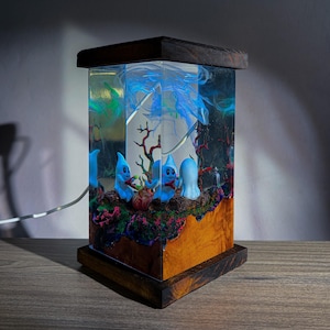 Ghost Campfire Resin Lamp – Spooky Halloween Night Light | Haunted Spirit LED Epoxy Lamp, Gothic Handmade Gift Decor