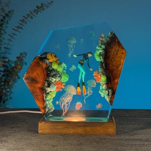 Scuba Diver Resin Lamp with Jellyfish | LED Coral Reef Night Light | Handmade Epoxy Ocean Decor | Unique Underwater Gift