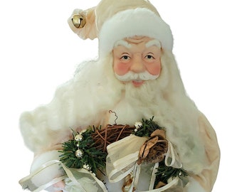 Seated Santa Claus in Winter White Clothing with Faux Fur Trim and Wreath Vintage Christmas Xmas Fireplace Mantel or Shelf Decor