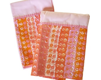 Set of 2 Pink and Orange Martex Luxor Standard Pillow Cases Never Used