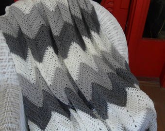 Crocheted Afghan Queen (70inLx54inW) ''CHEVRONS'' Throw   Coverlet  Blanket   Bedspread  CHEVRONS in Dark Gray-Med. Gray -Off-white