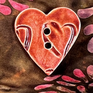 Large Dark Pink Heart Patterned Heart Shaped Button
