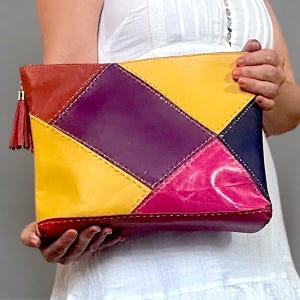 Pochette en cuir patchwork faite main - Sac tendance unique en son genre - Bracelet color block