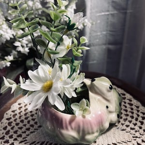Vintage 1940s FAPCO Frog Lotus Planter, Mid-Century Ceramic Art Pottery, Retro Frog Garden Decor, Collectible Figural Planter