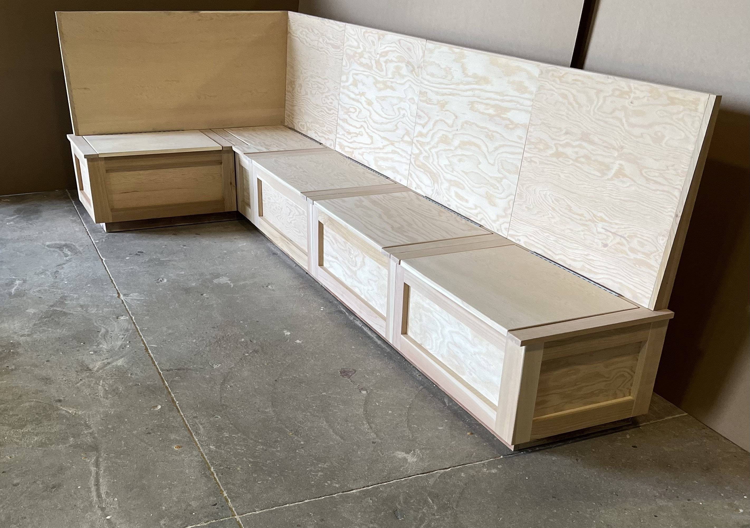 Custom Exterior Grade Banquette corner Bench Seat With Backrest