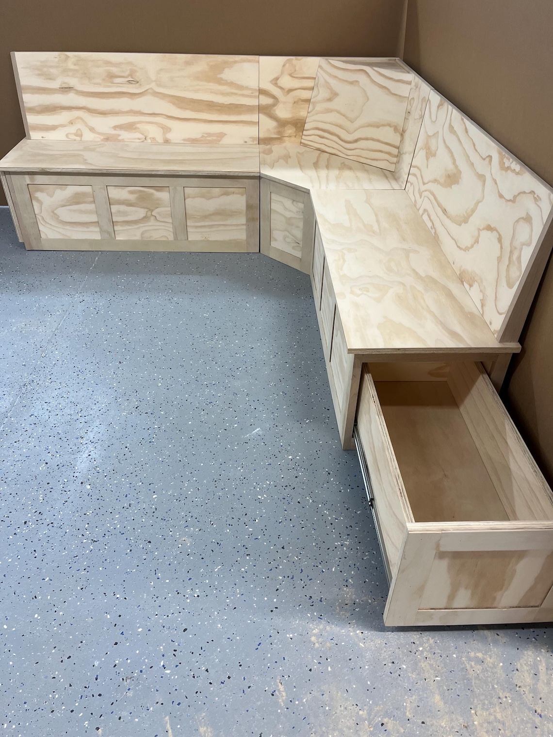 Angled Shaker Corner Bench With Storage Drawers: Kitchen Nook Seating ...