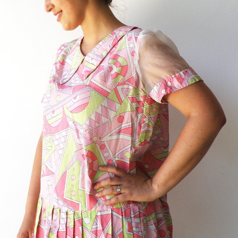retro pastel outfit