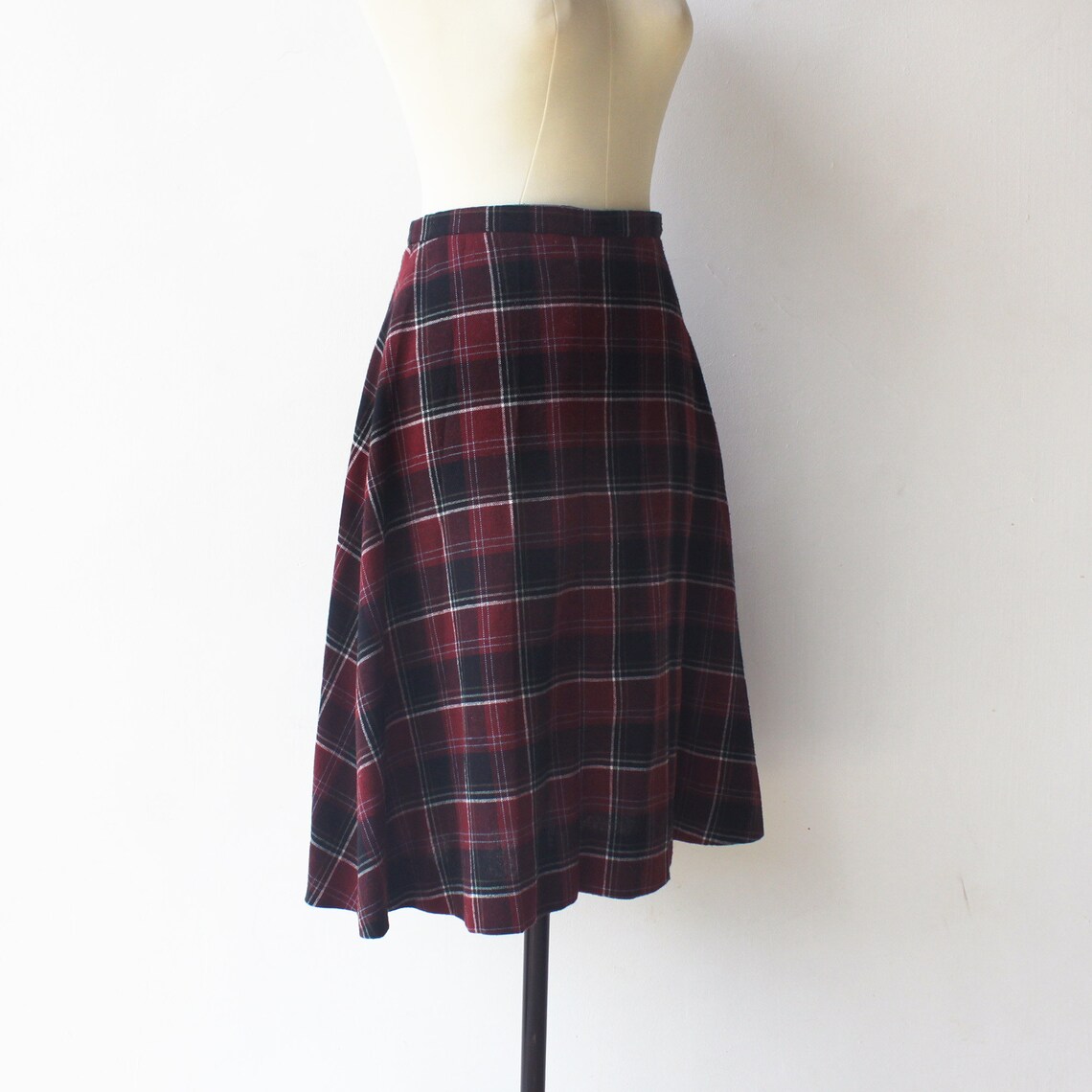 Vinatge Wool Skirt / Plaid Maroon Skirt / Size M L | Etsy