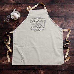 Baking Apron for Grandma Gift Personalized Kitchen Apron For Gift Idea Custom Nana Gift For Mom Birthday Gift Unique Apron For Women Present